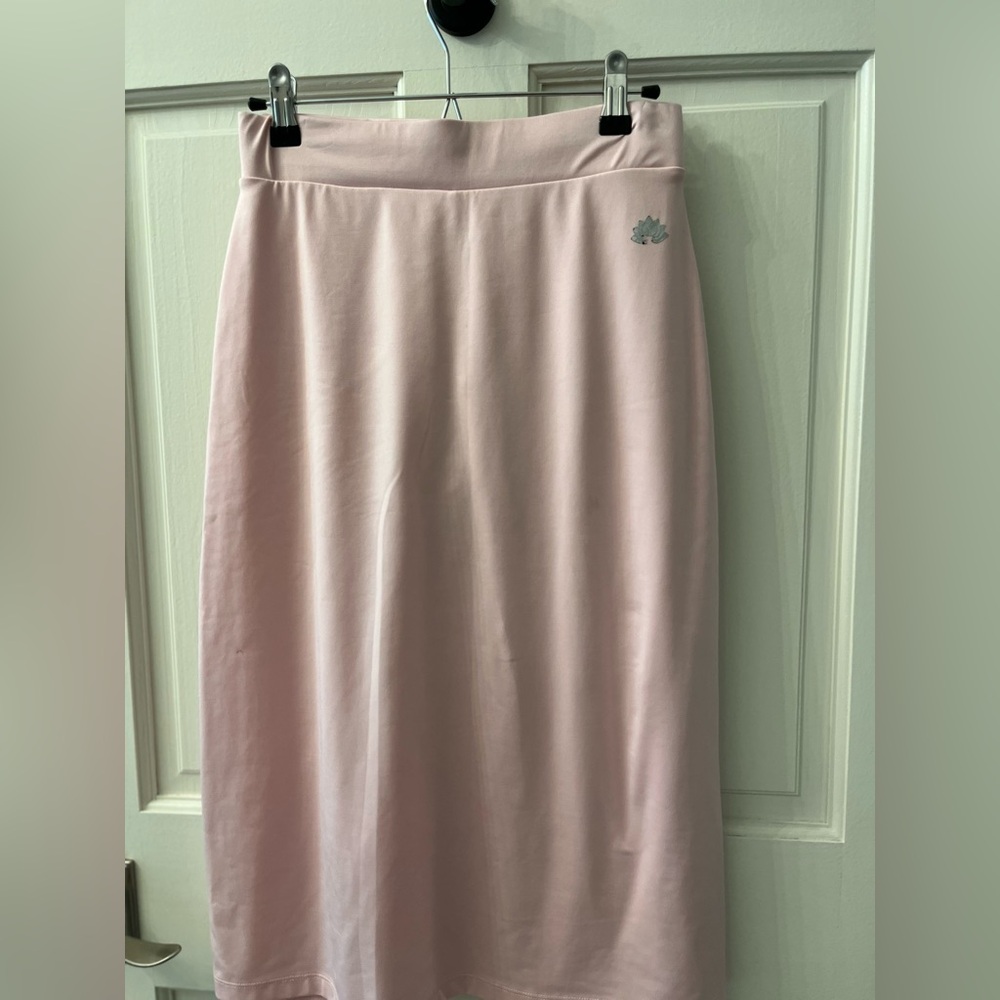 Light pink Snoga • more pink than pictures • asking $40